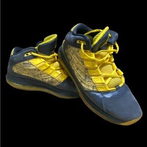 RARE 2011 Jordan Big Ups SZ 10 Anthracite Varsity Maize 467893-009 Yellow Grey